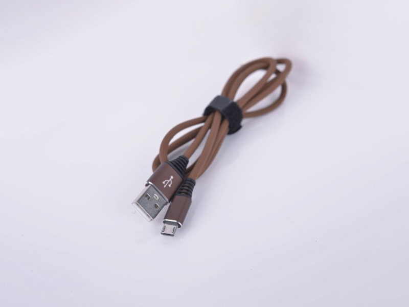 安卓手機充電設(shè)備電動玩具USB轉(zhuǎn)mic